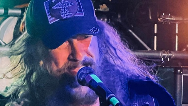 Zeke + the Benches en concert